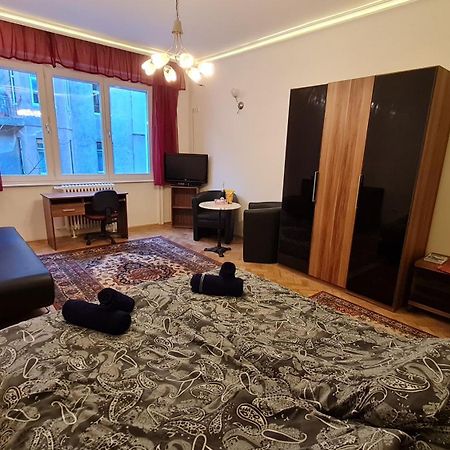 Gyoengyi Apartman Budapešť Exteriér fotografie